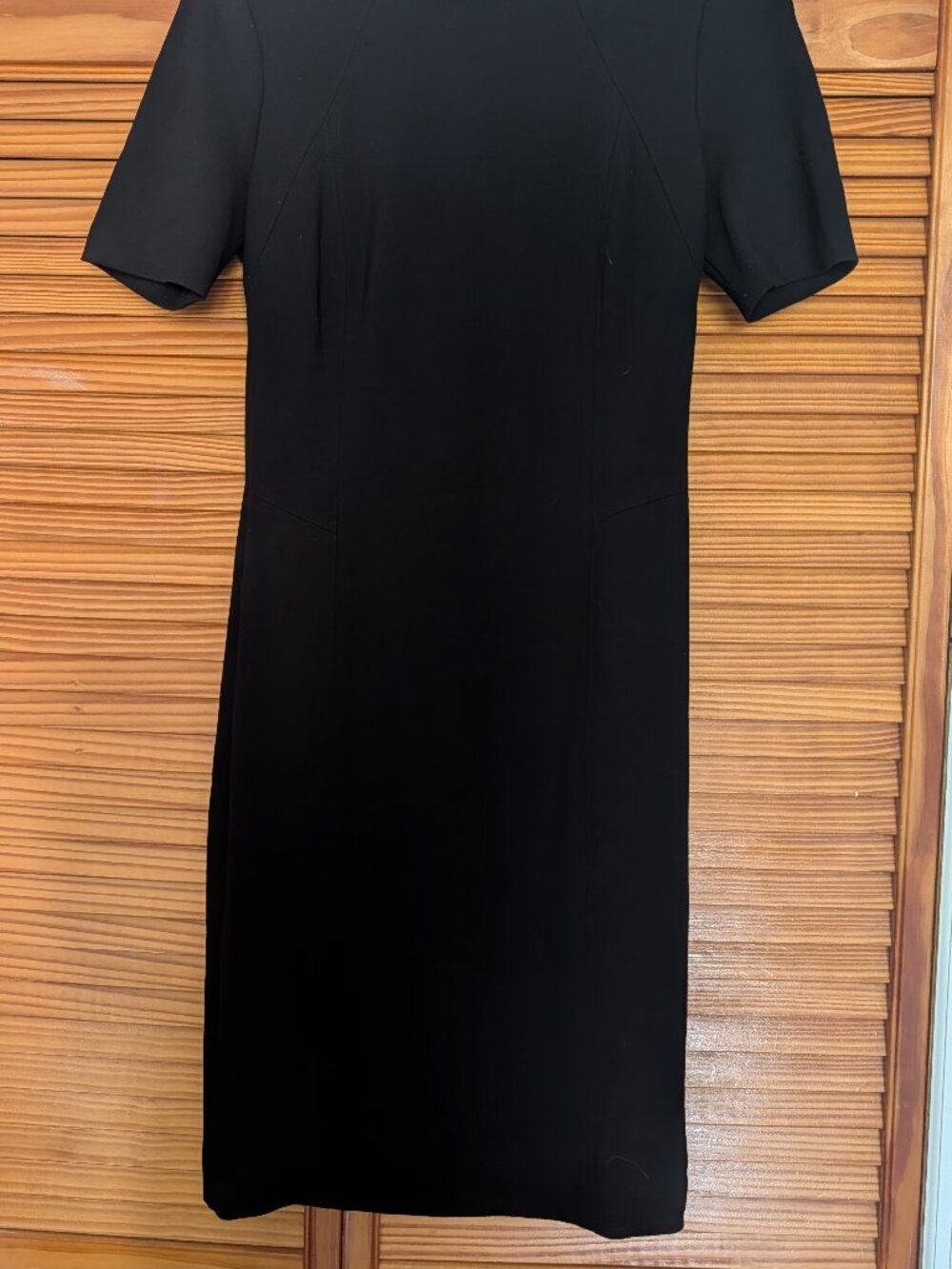 T Tahari Black Sheath Dress Short Sleeve Crew Neck Work Office Size 4 / Small - Picture 6 of 7